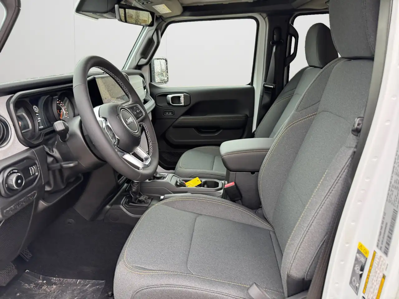 Jeep Wrangler - Image 10