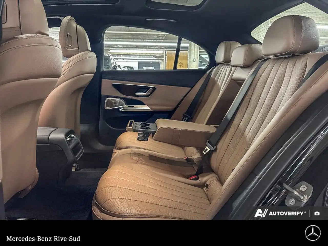 Mercedes-Benz E-Class - Image 14