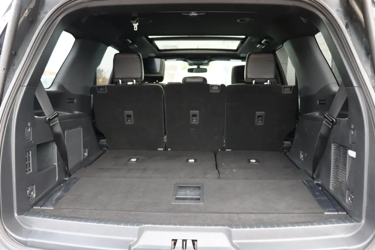 Ford Expedition - Image 7