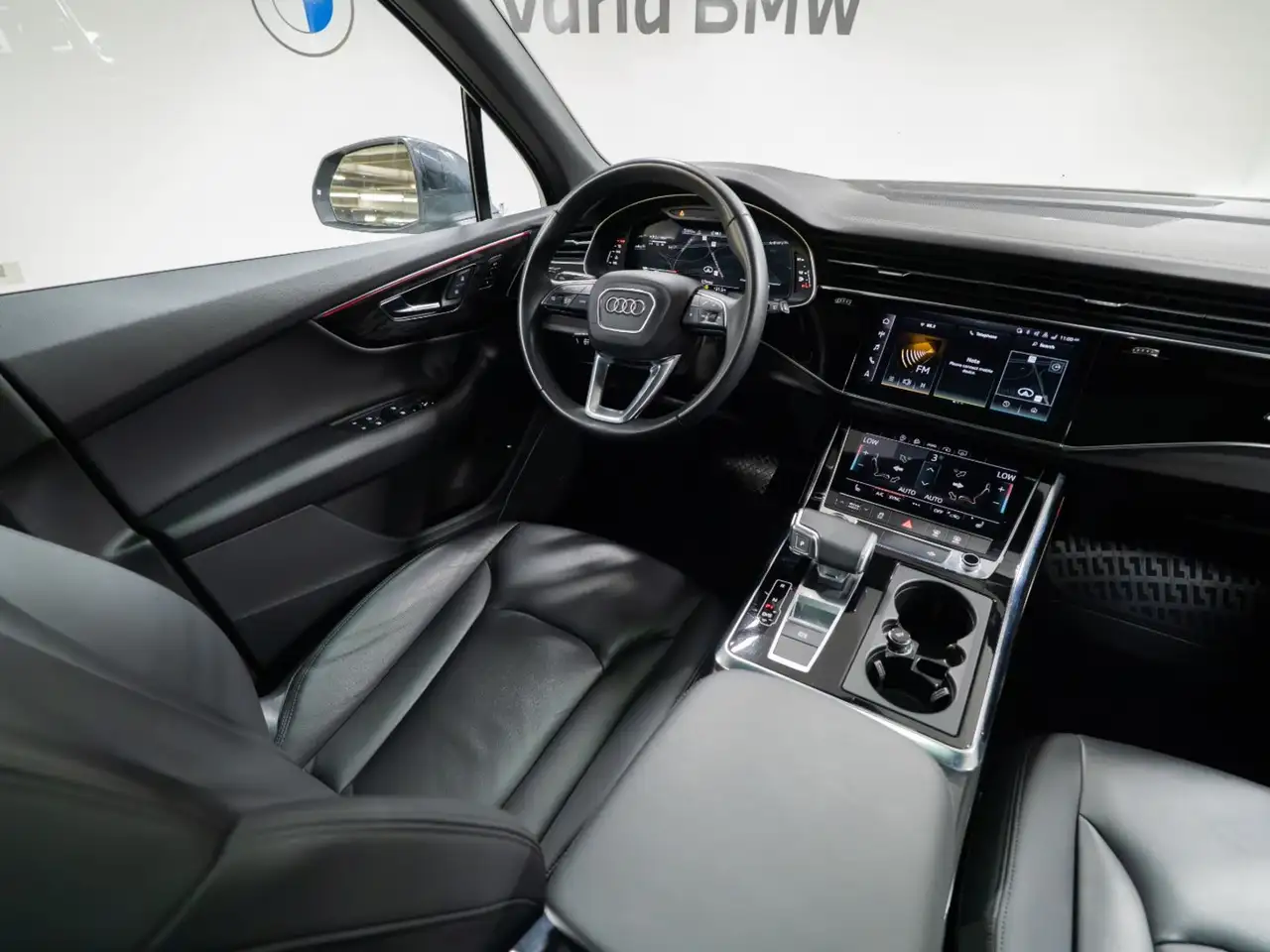 Audi Q7 - Image 26