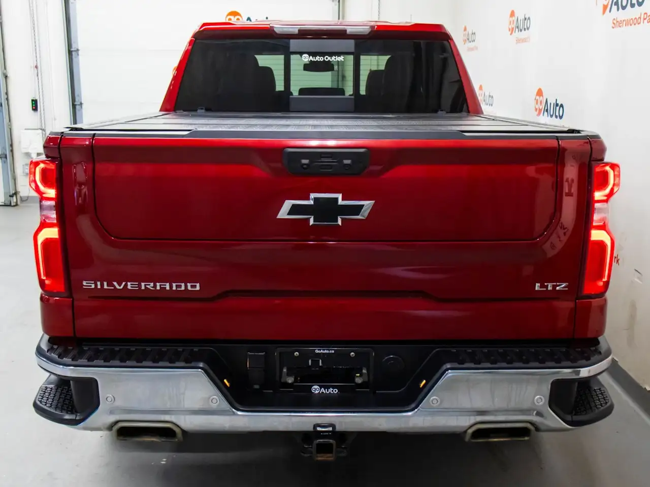 Chevrolet Silverado 1500 - Image 8