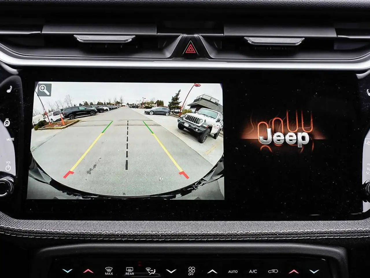Jeep Cherokee - Image 26
