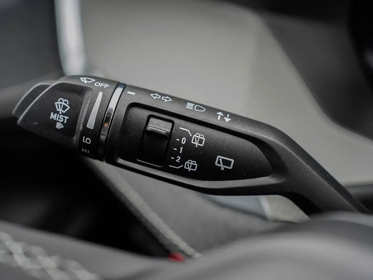 Jeep Cherokee - Image 16