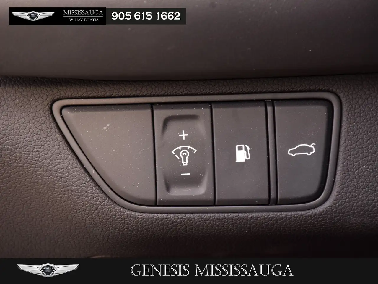 Genesis G70 - Image 17