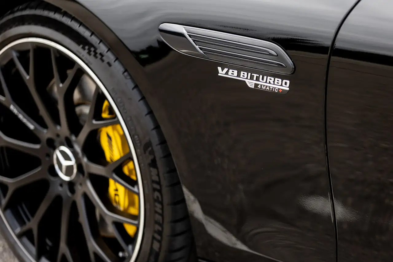 Mercedes-Benz SL - Image 15