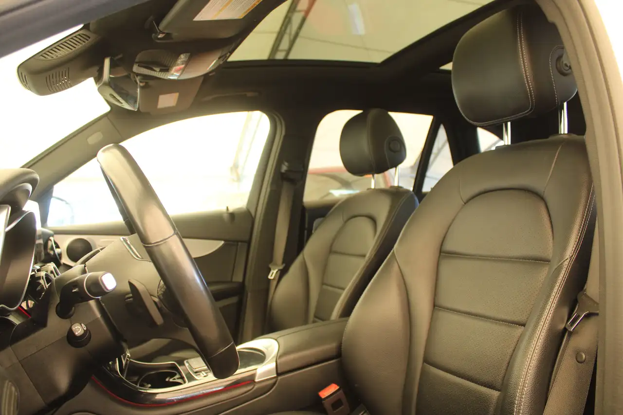 Mercedes-Benz GLC - Image 11