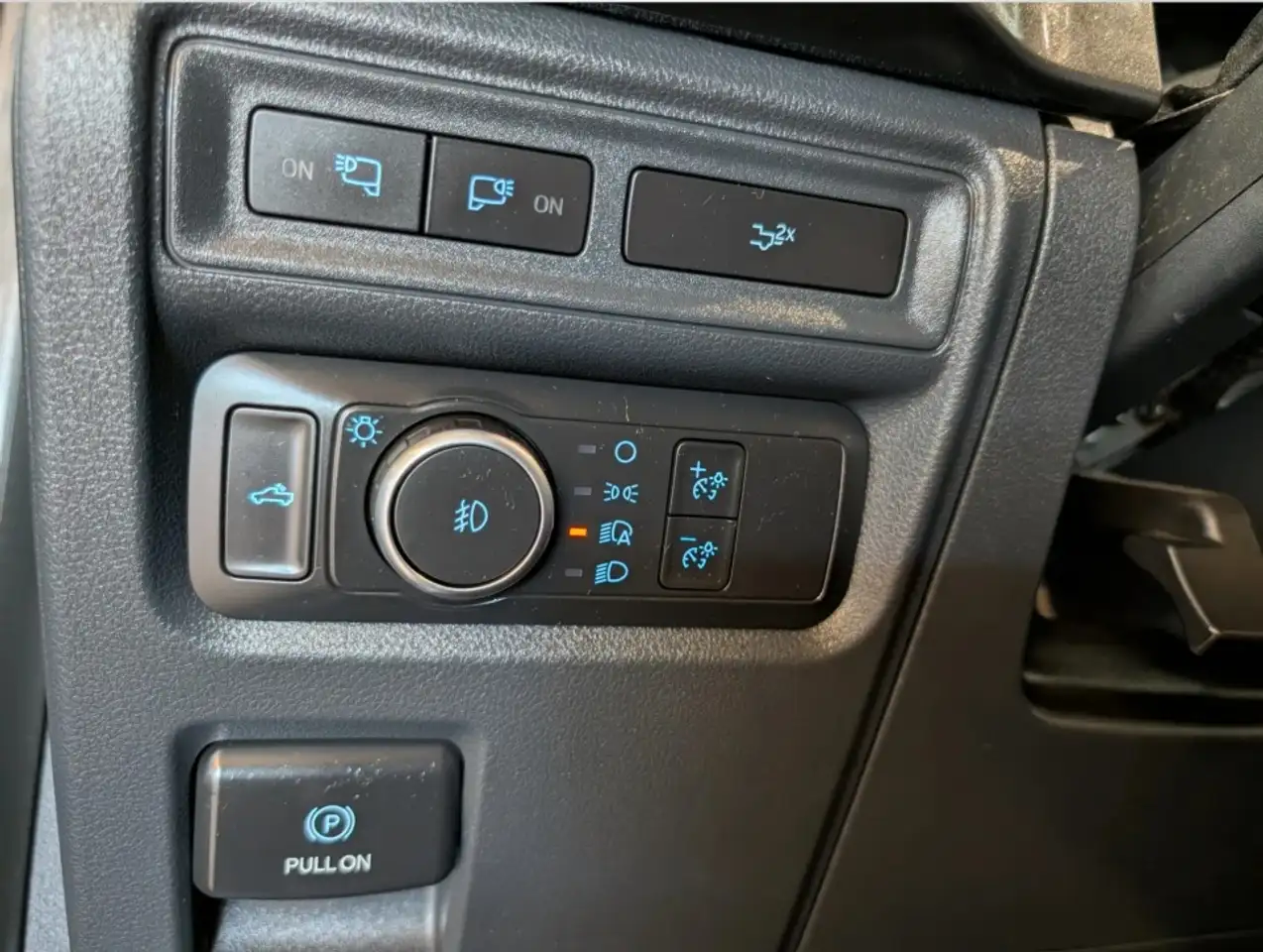 Ford F-150 - Image 10