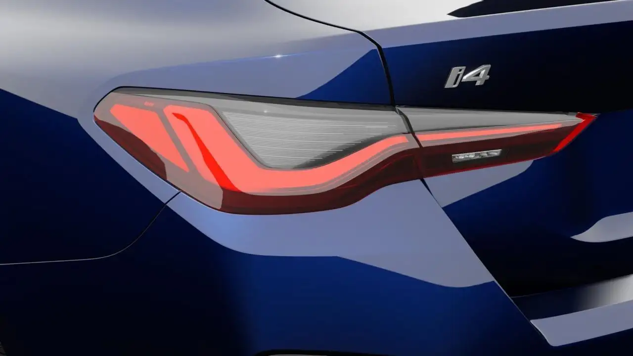 BMW i4 - Image 8
