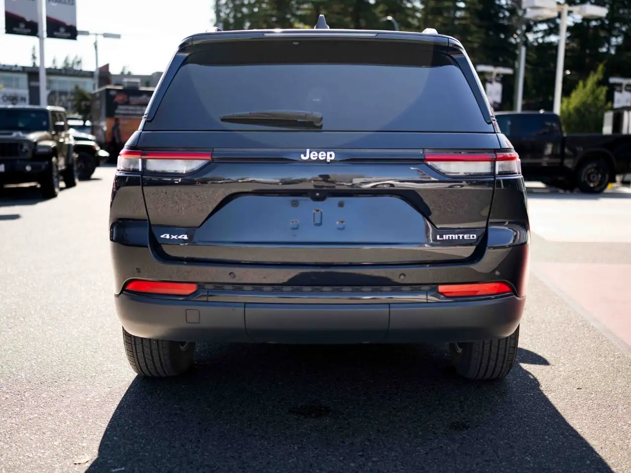 Jeep Grand Cherokee - Image 5