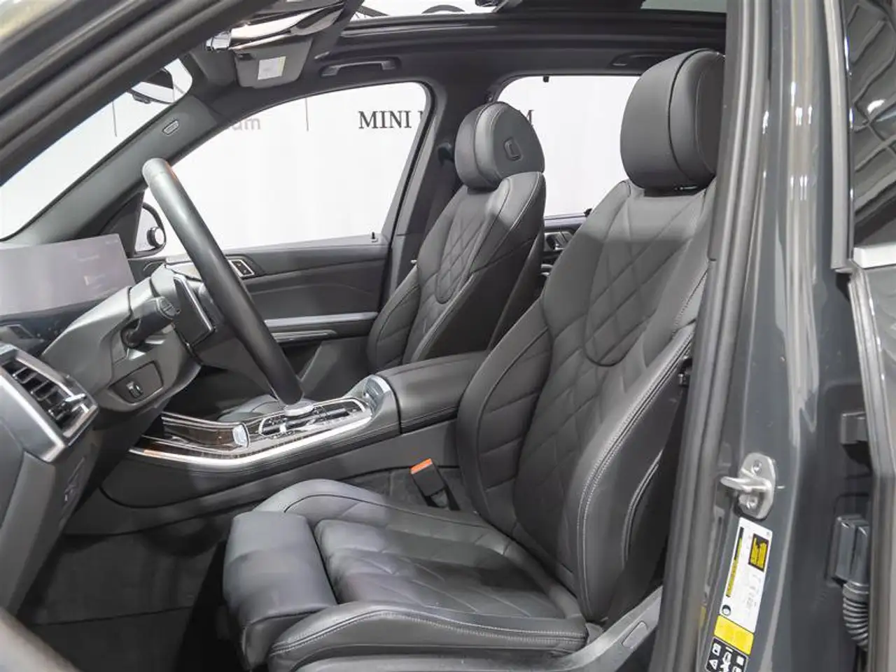 BMW X5 - Image 8