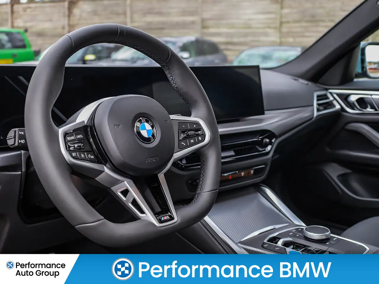 BMW i4 - Image 13