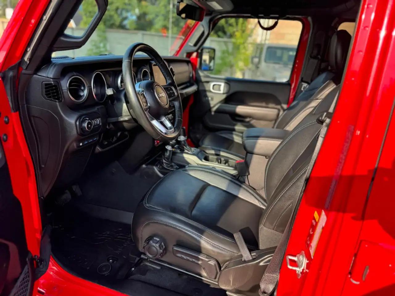 Jeep Wrangler - Image 7