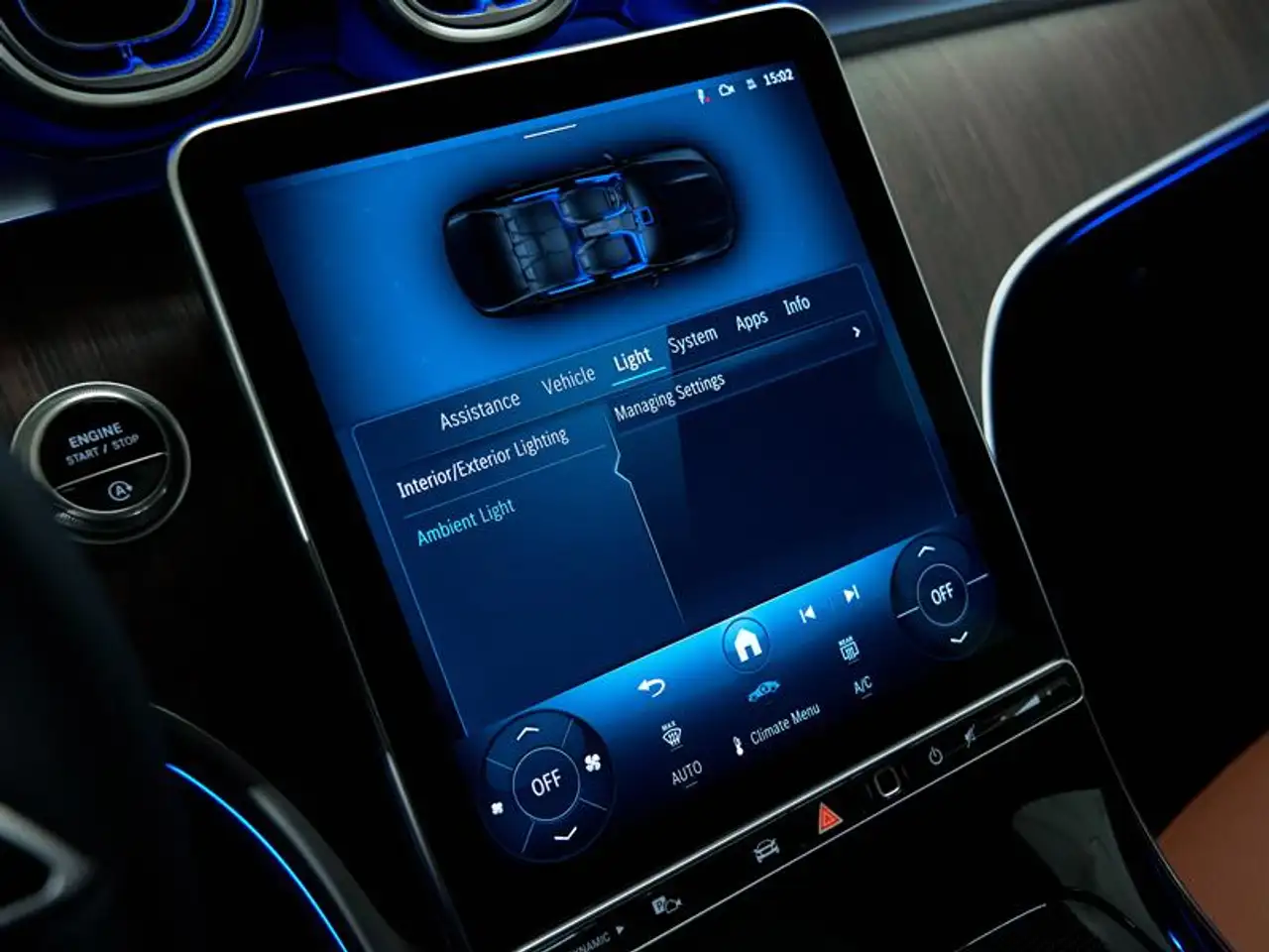Mercedes-Benz C-Class - Image 40