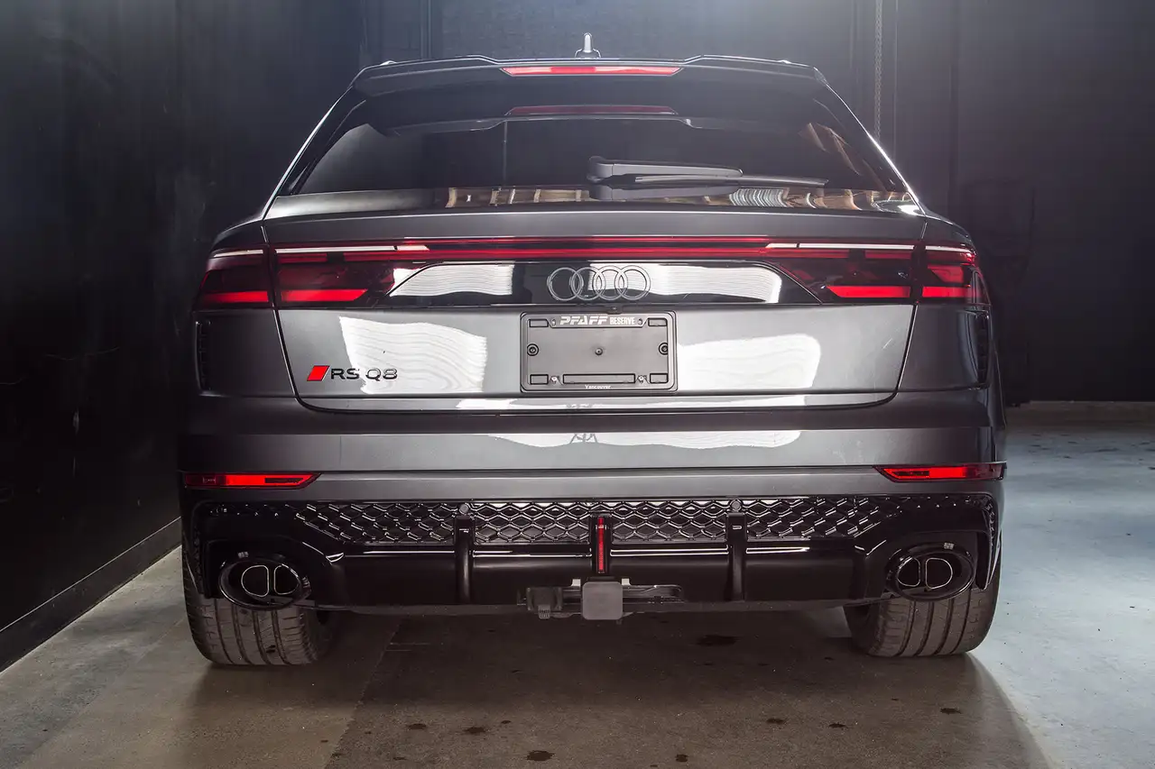 Audi RS Q8 - Image 4