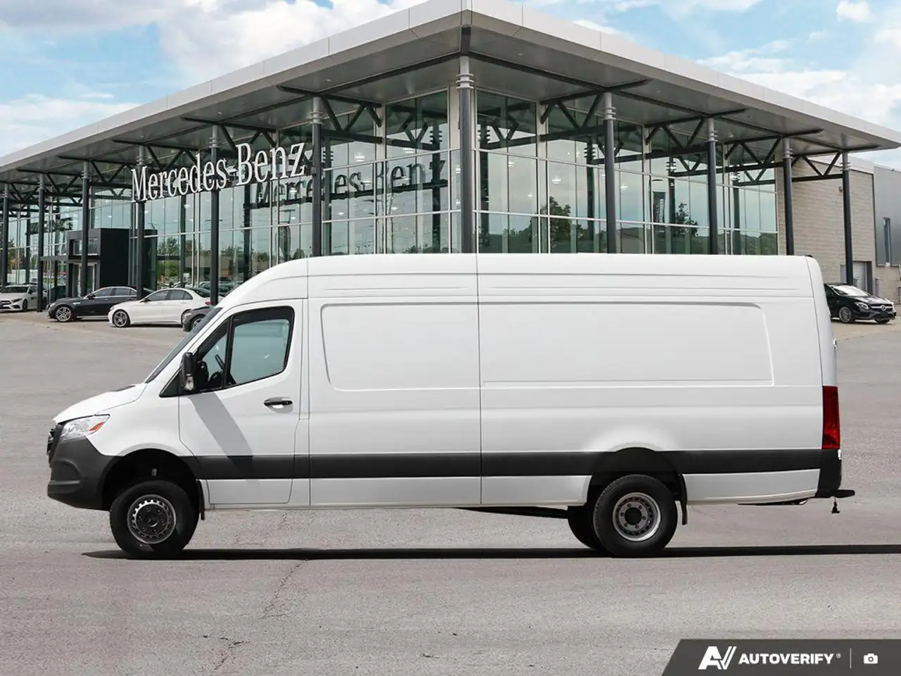 Mercedes-Benz Sprinter - Image 3