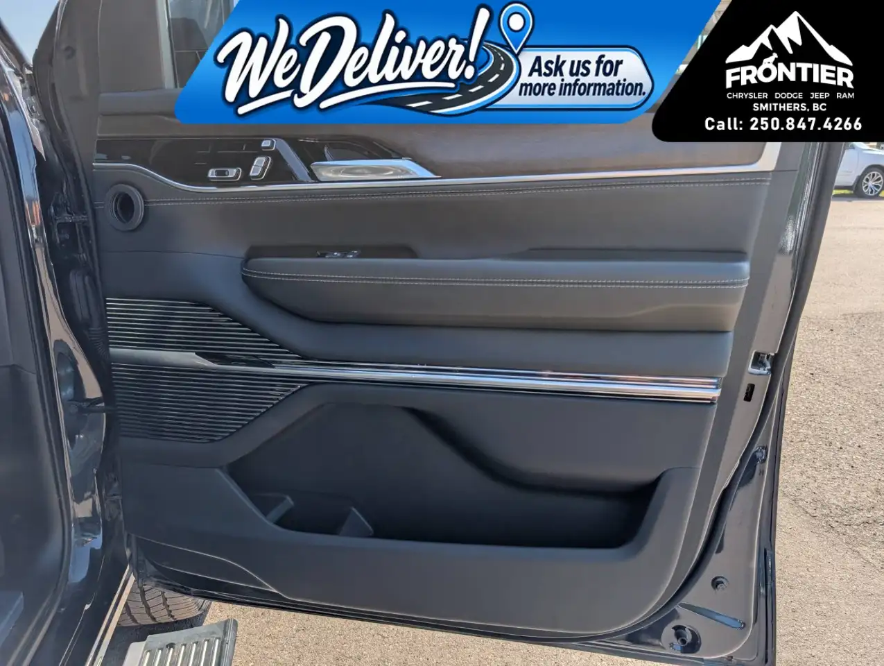 Jeep Grand Wagoneer - Image 13