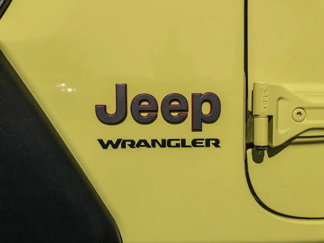 Jeep Wrangler - Image 13