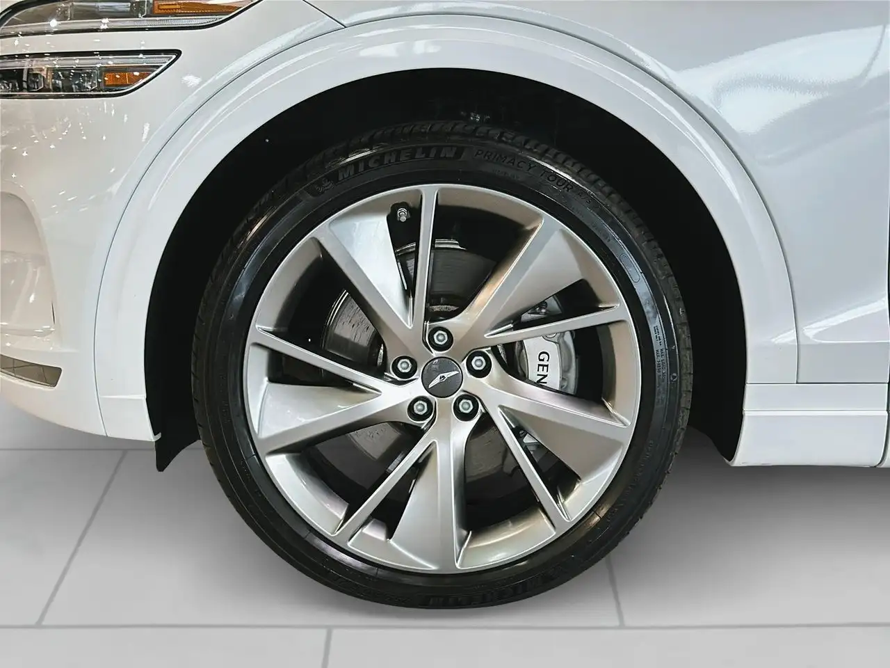 Genesis GV70 - Image 5