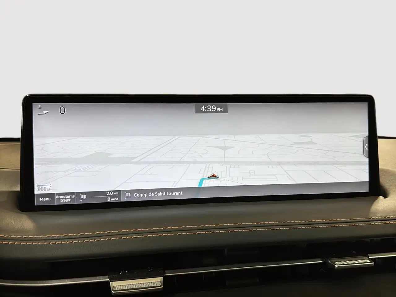 Genesis GV70 - Image 28