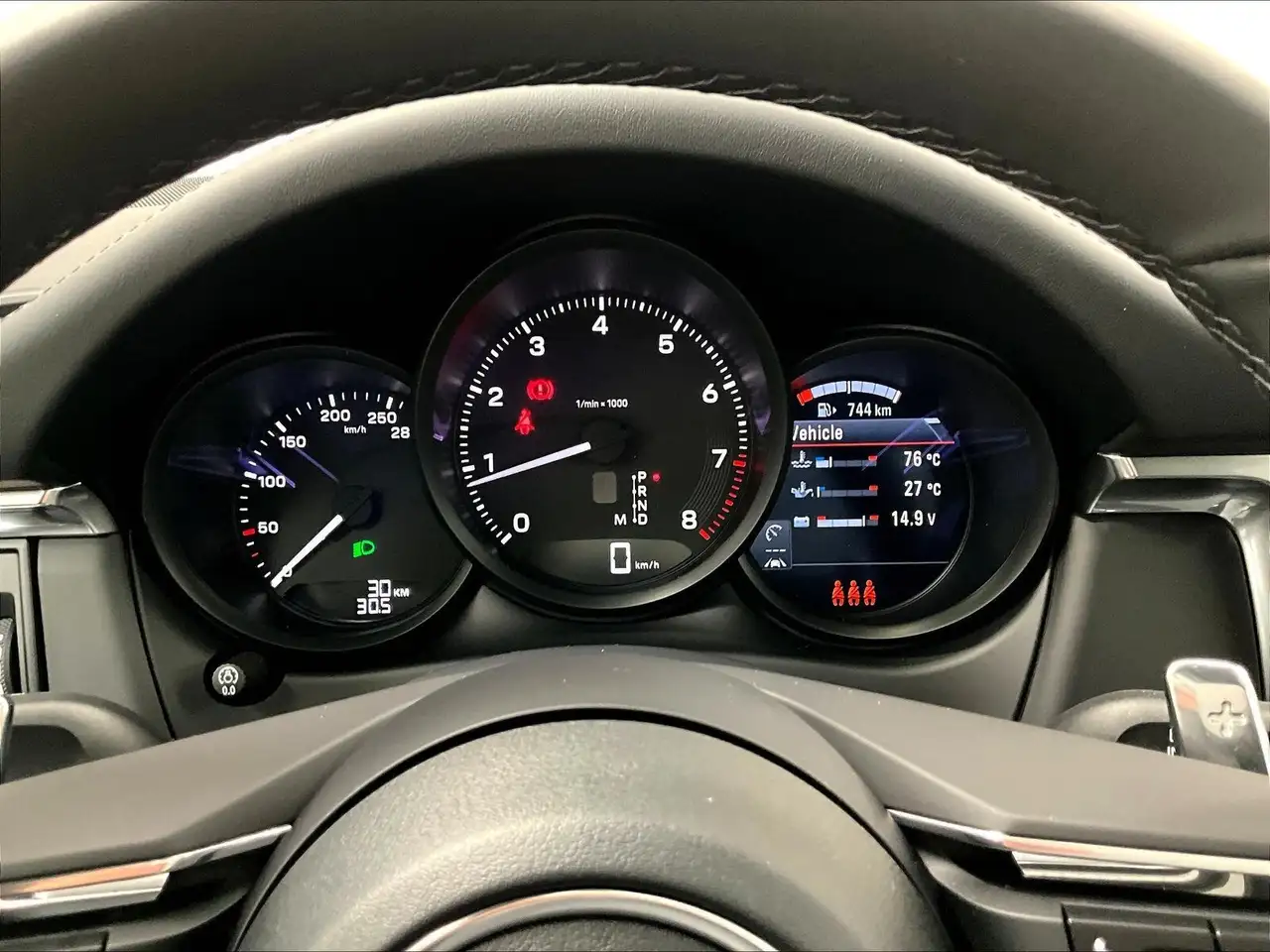 Porsche Macan - Image 20
