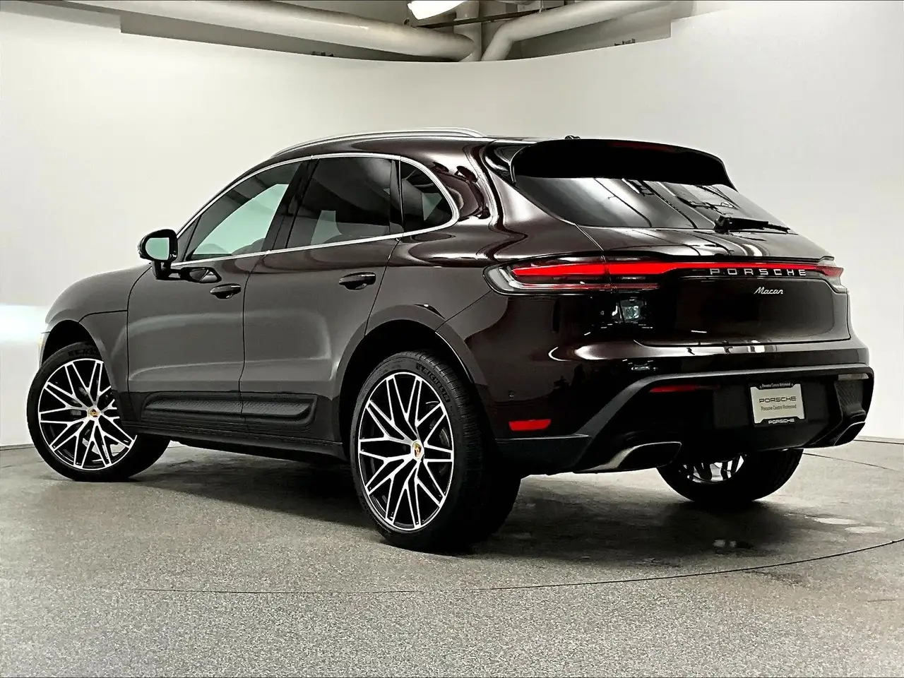 Porsche Macan - Image 7