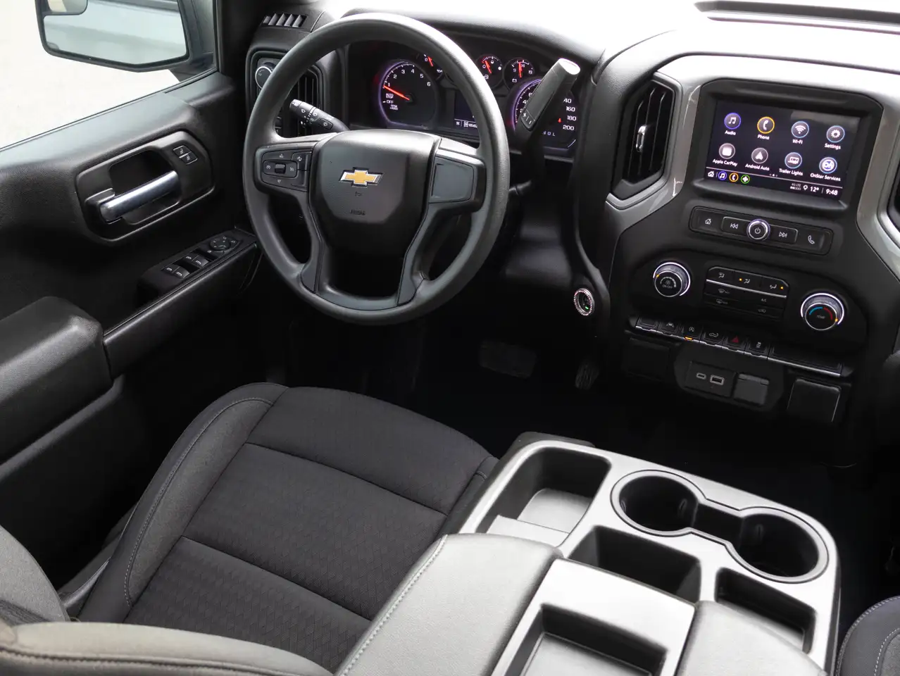 Chevrolet Silverado 1500 - Image 26