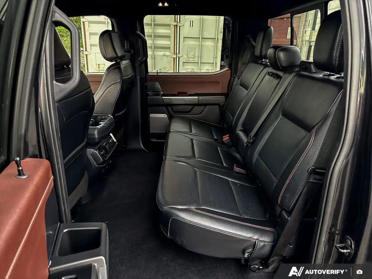 Ford F-150 - Image 27