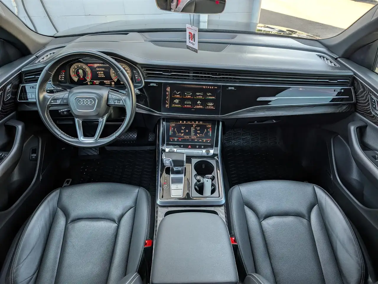 Audi Q8 - Image 17
