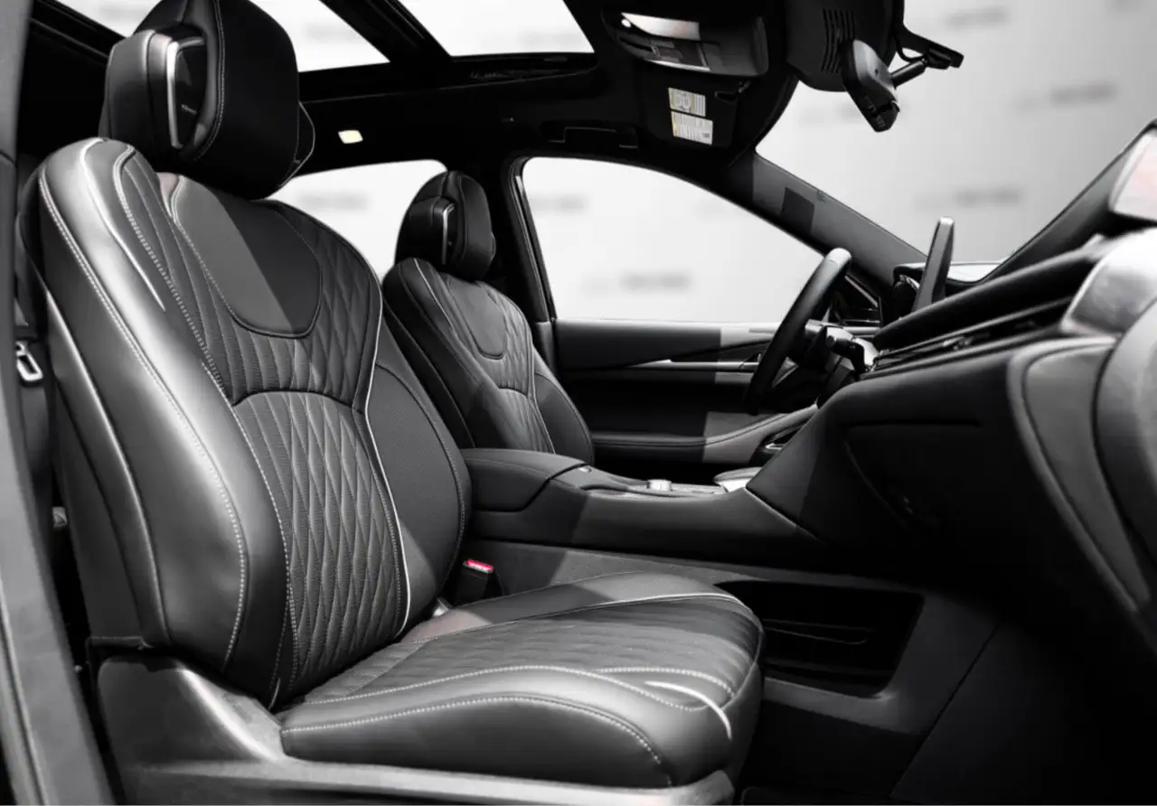 Infiniti QX65 - Image 17