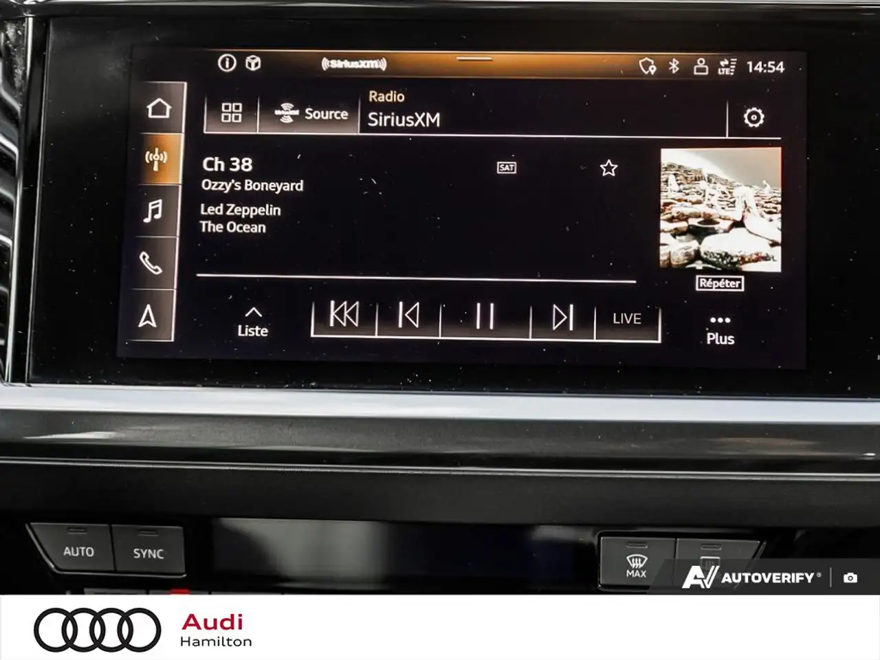 Audi Q4 e-tron - Image 19