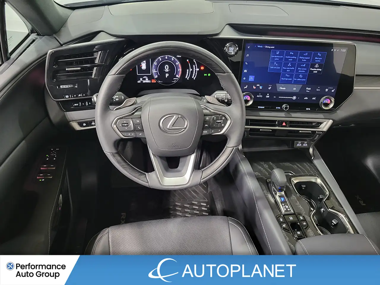 Lexus RX - Image 34