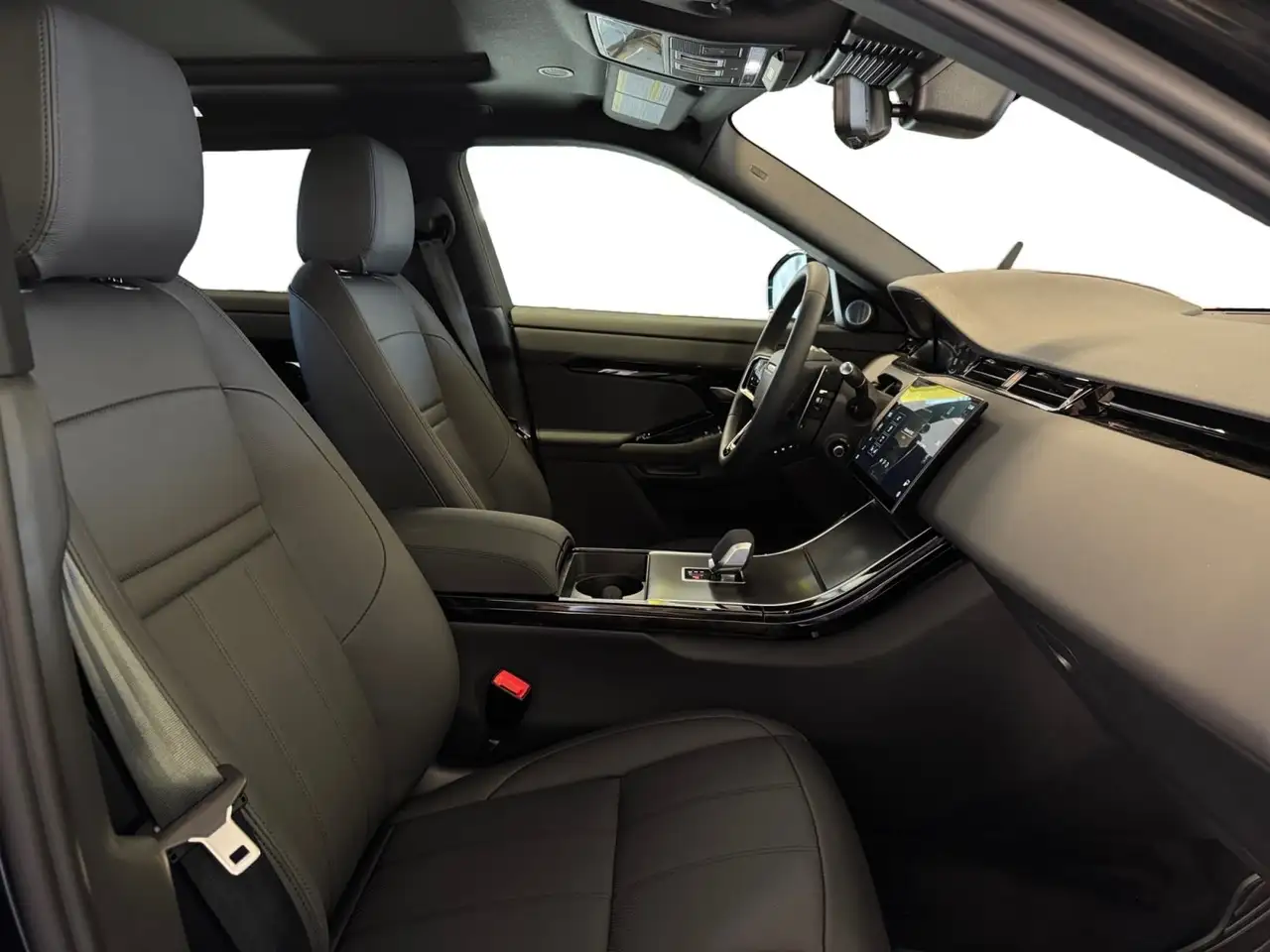 Land Rover Range Rover Evoque - Image 18