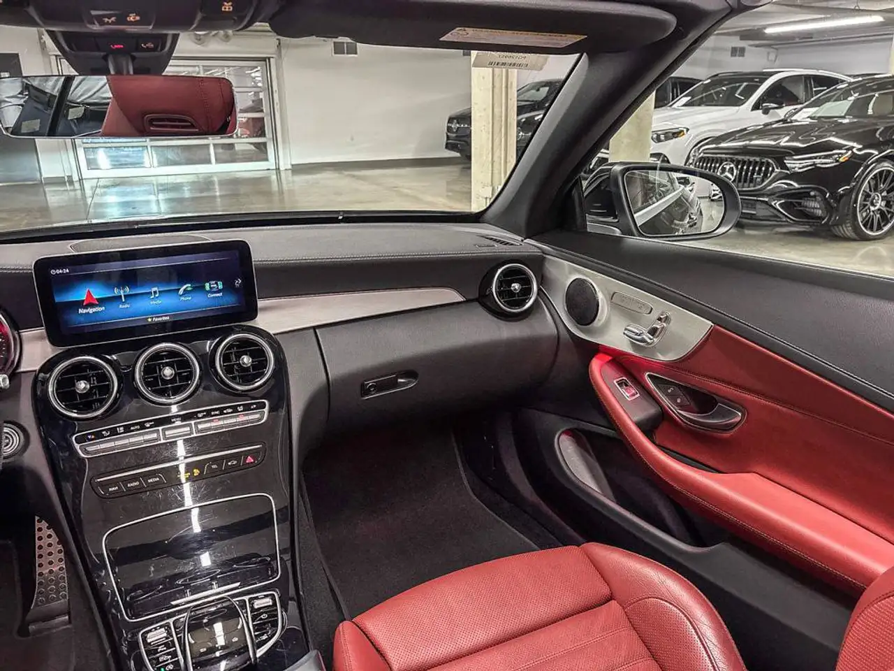 Mercedes-Benz C-Class - Image 11