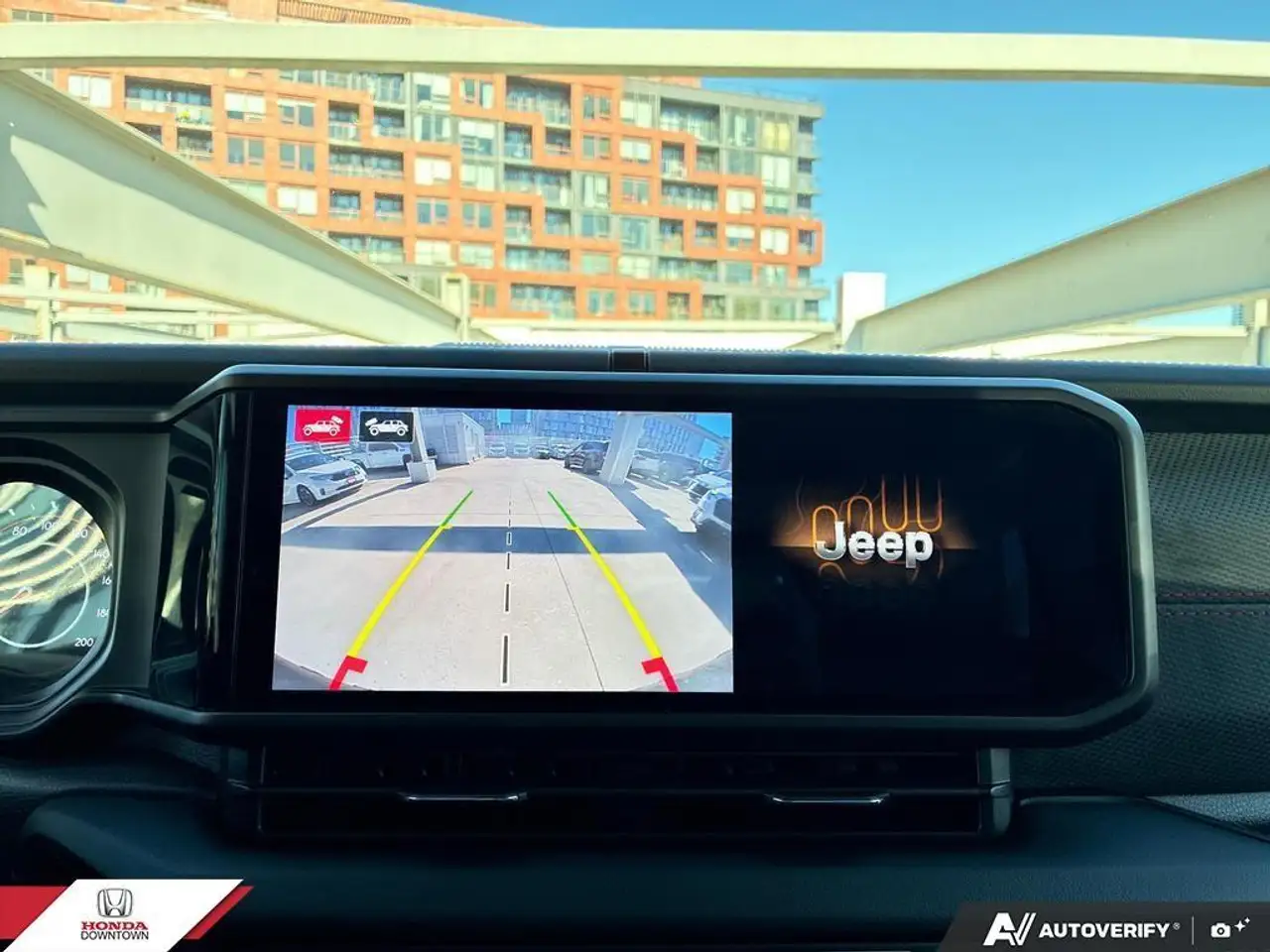 Jeep Wrangler - Image 14