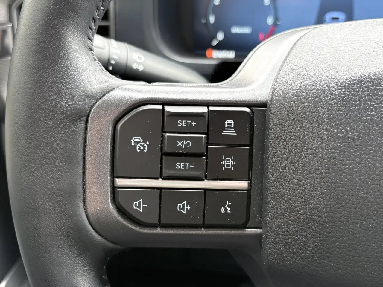 Ford F-150 - Image 18