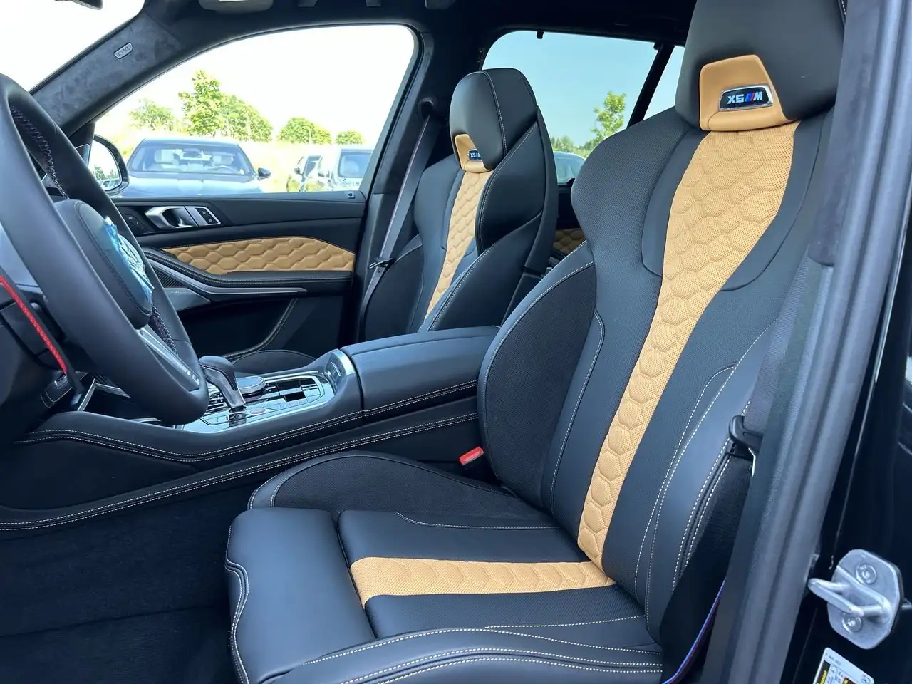 BMW X5 M - Image 19