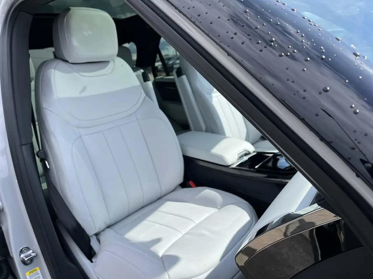 Land Rover Range Rover Sport - Image 24