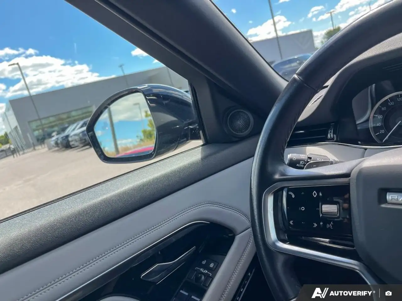 Land Rover Range Rover Evoque - Image 17