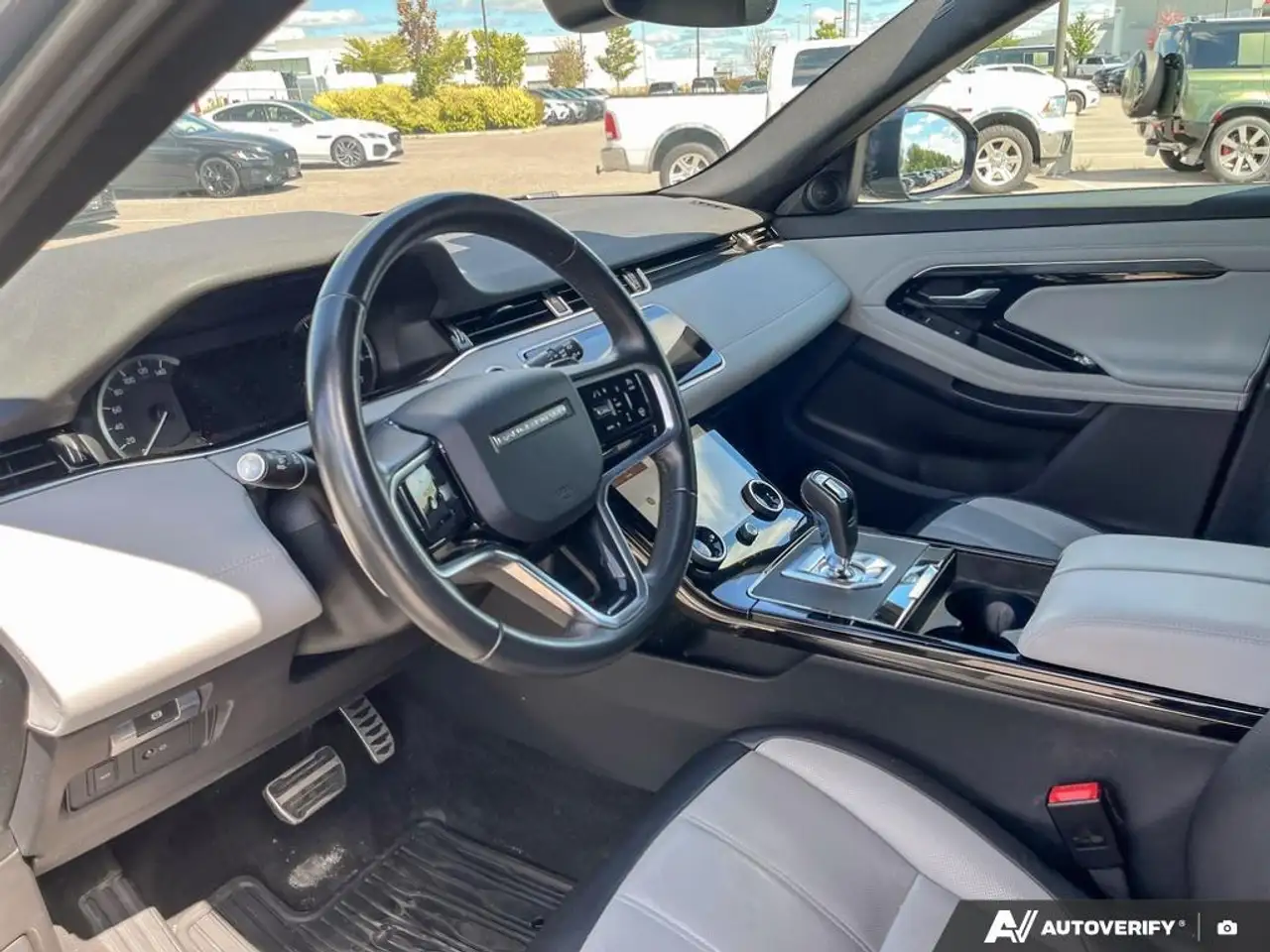 Land Rover Range Rover Evoque - Image 13