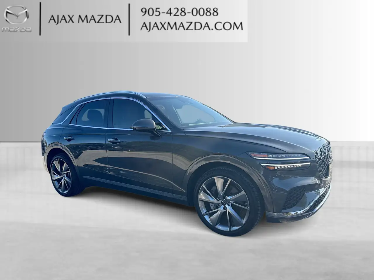 Genesis GV70 - Image 2
