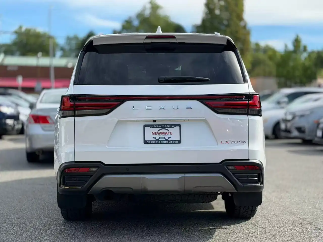 Lexus LX - Image 6