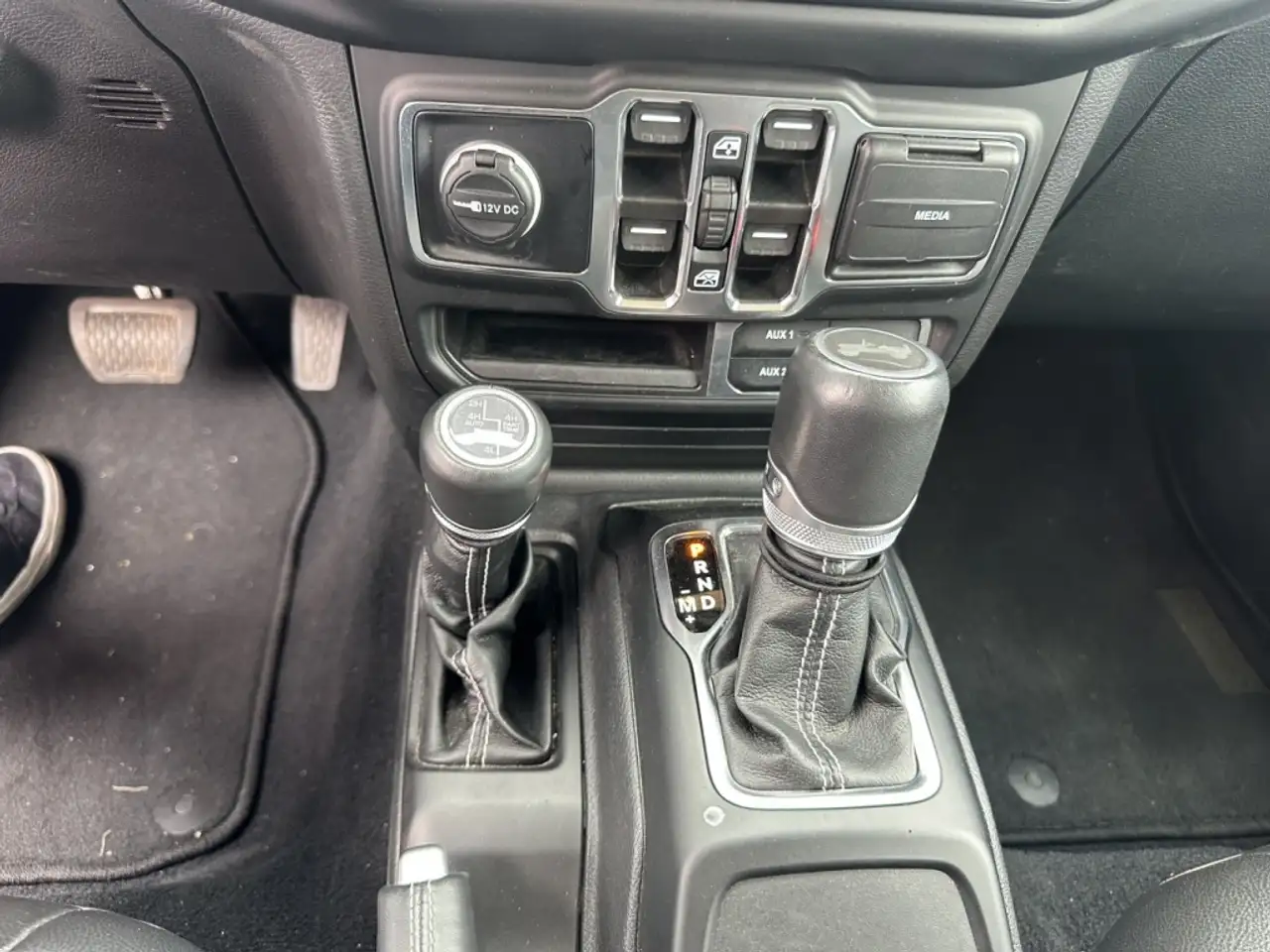 Jeep Wrangler - Image 17