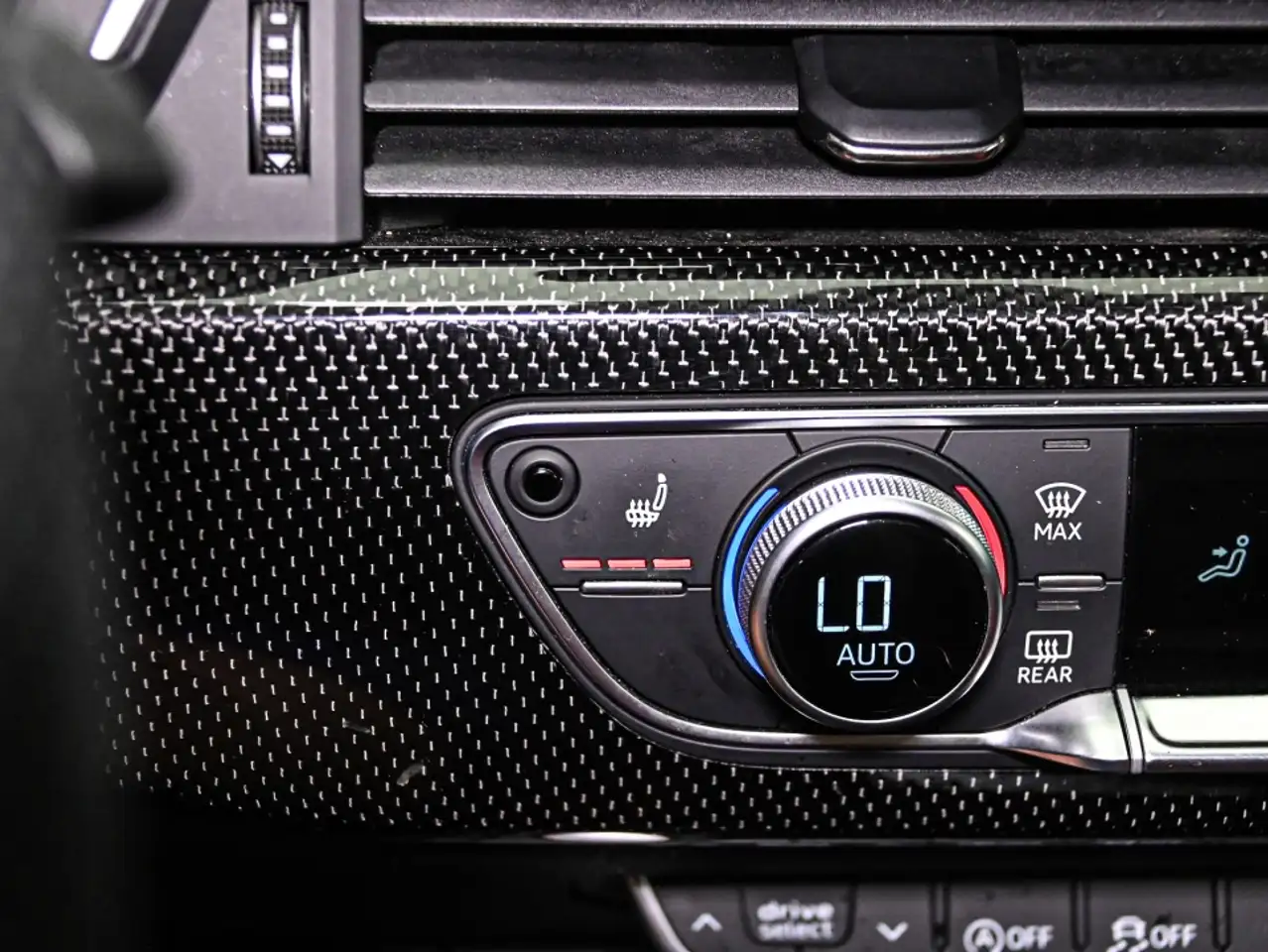 Audi S4 - Image 20