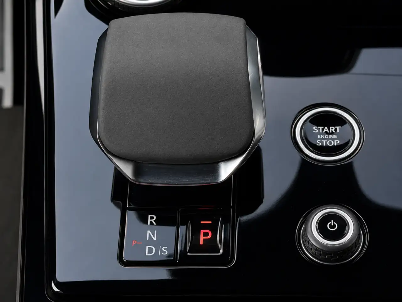 Land Rover Range Rover Sport - Image 33
