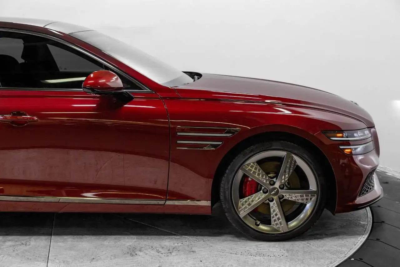 Genesis G80 - Image 13