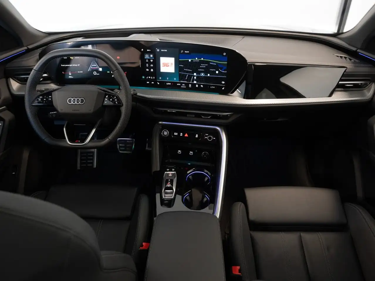 Audi Q5 - Image 10