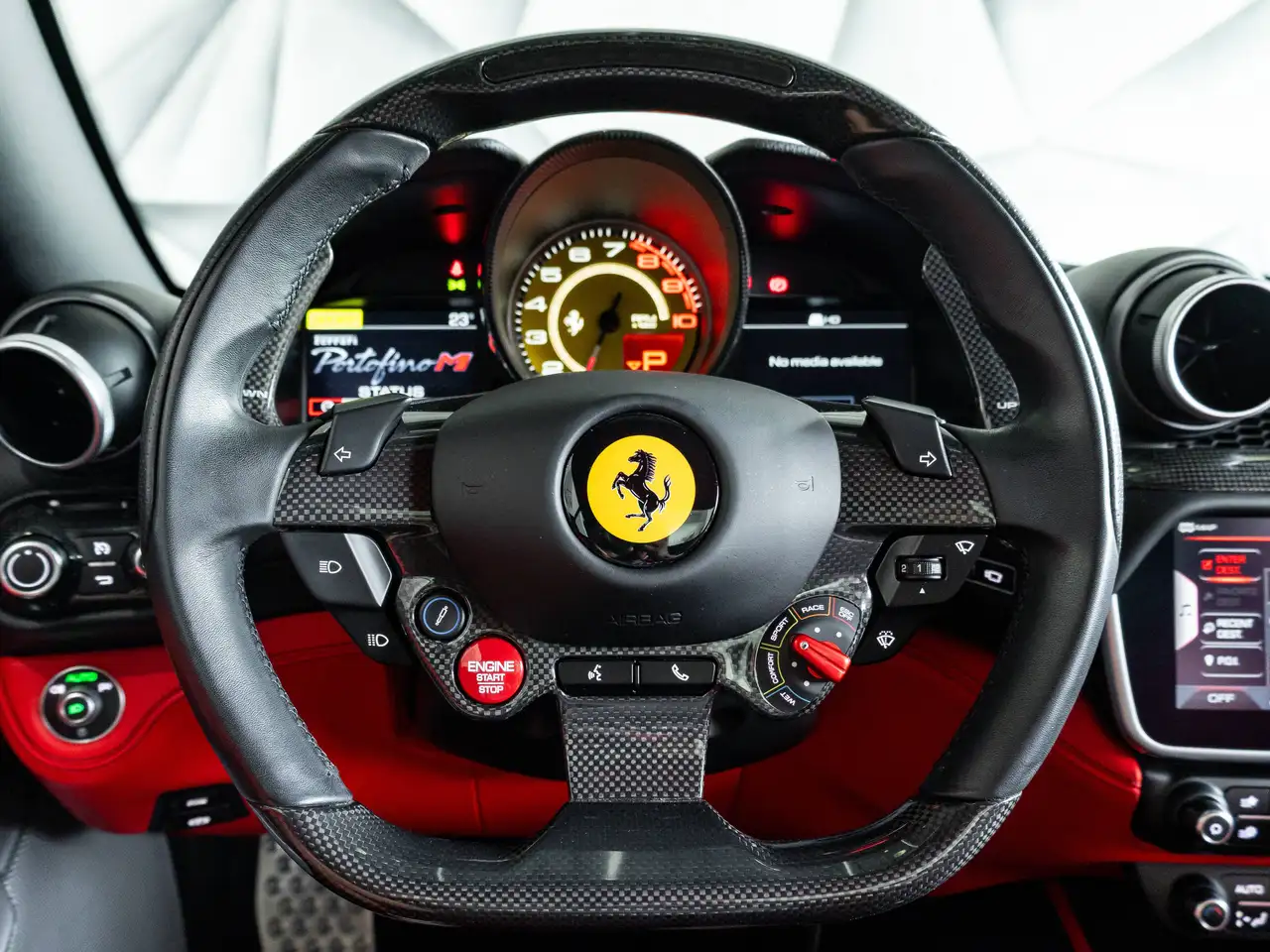 Ferrari Portofino - Image 26