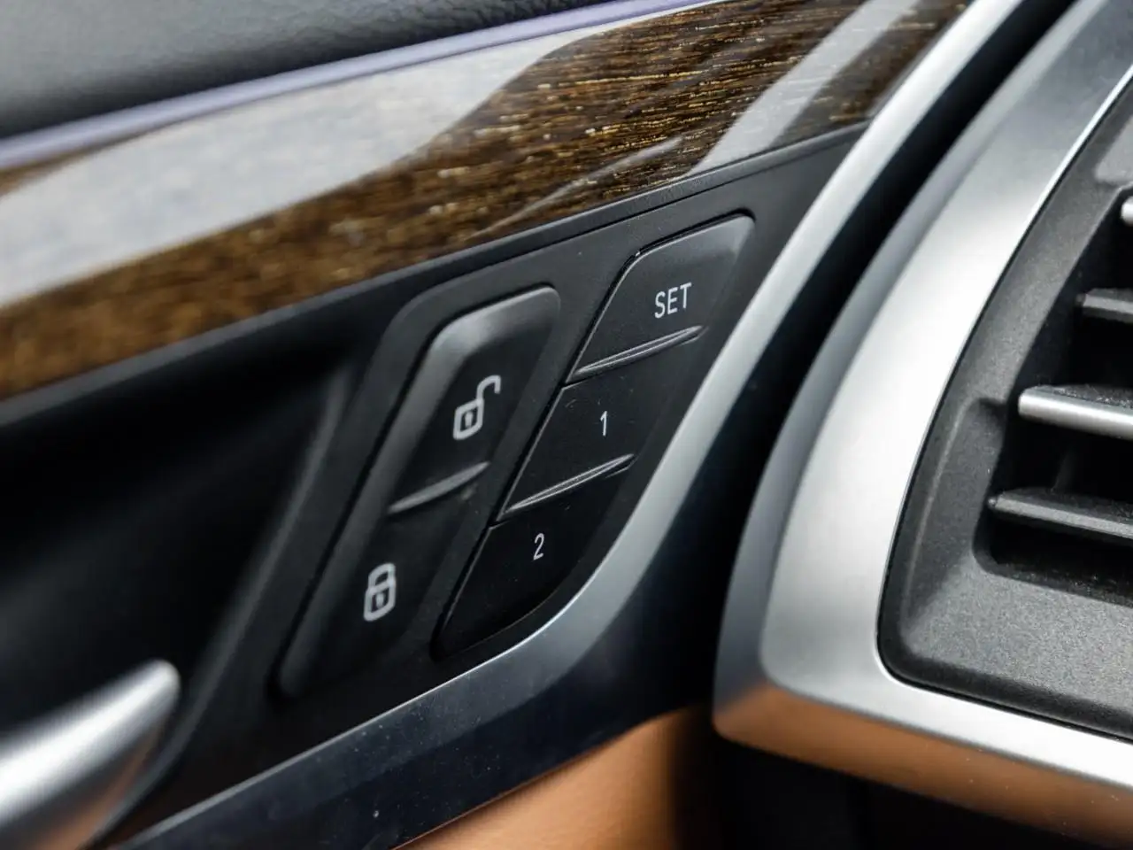 BMW X3 - Image 14