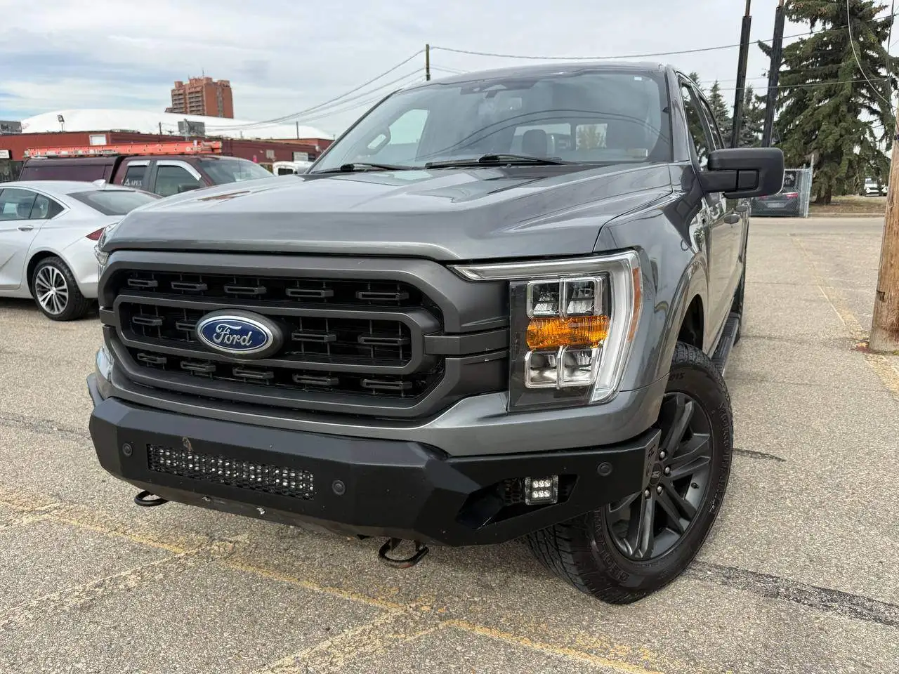 Ford F-150 - Image 1