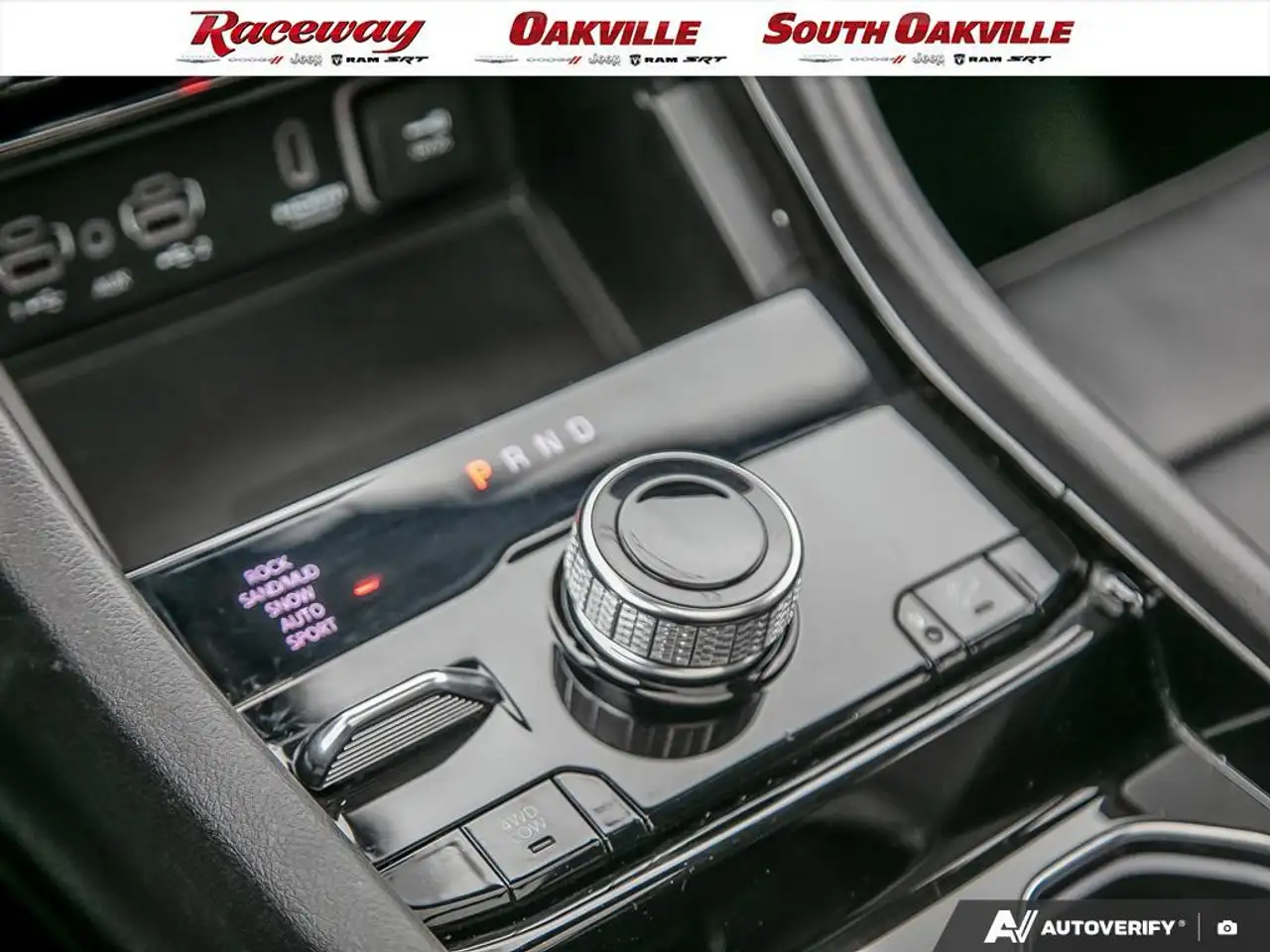 Jeep Grand Cherokee - Image 20